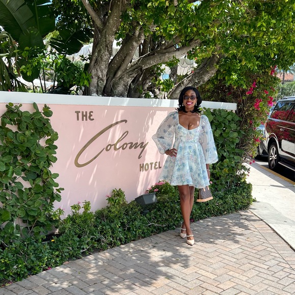 Brittany’s Lux Clothing Show! 💫 XS-L 💕 - Picture 6 of 6